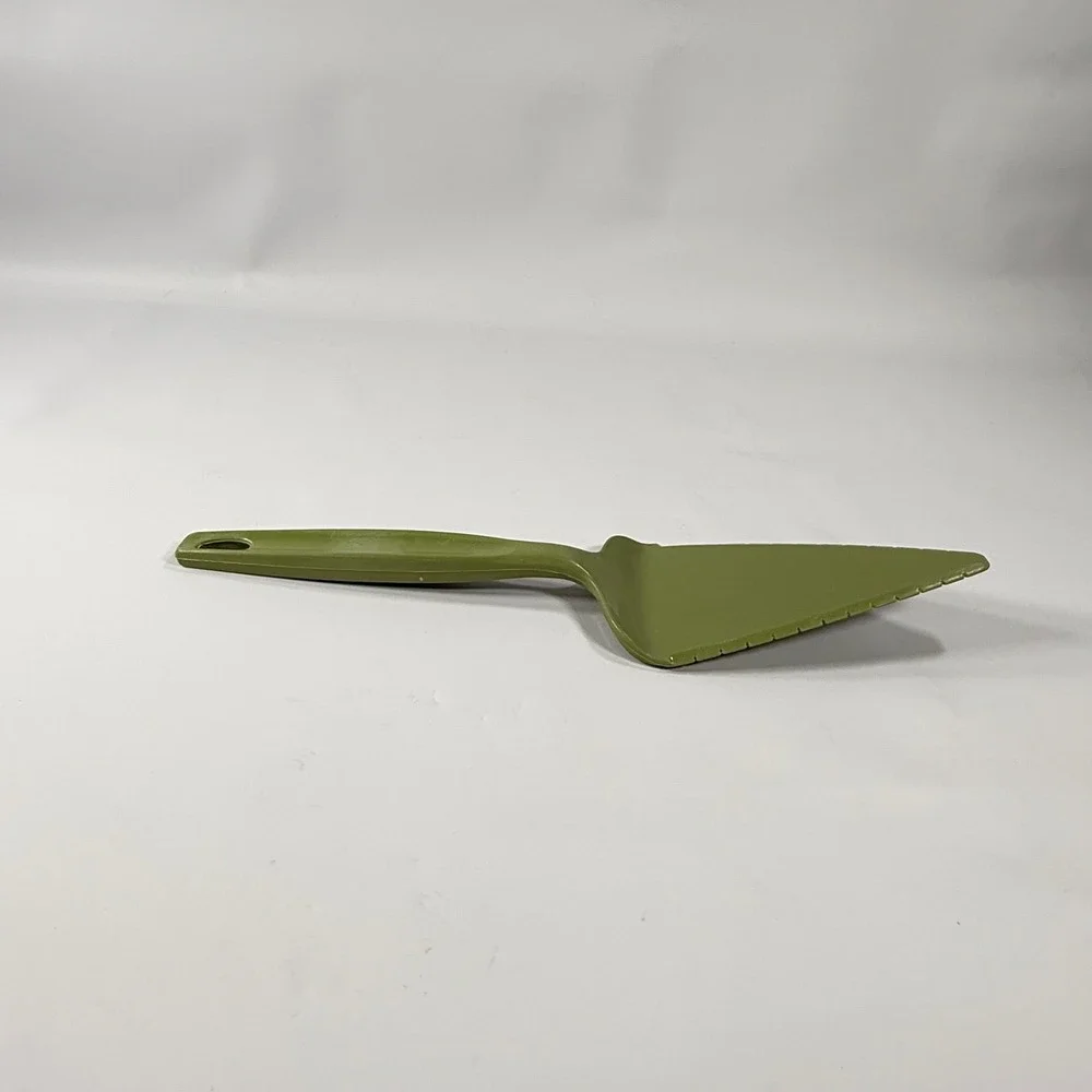 VTG Foley Pie Cake Server Kitchen Tool Avocado Green Nylon Plastic Retro MCM 10